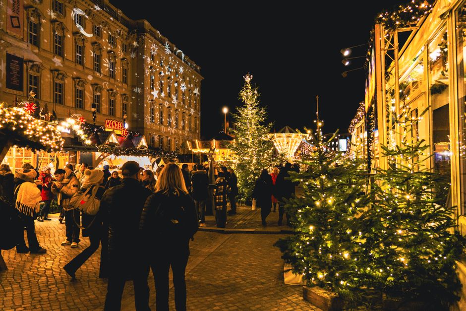 The Christmas Market Road Trip: Galway vs Dublin in 2026 (And Which Route Actually Makes Sense)