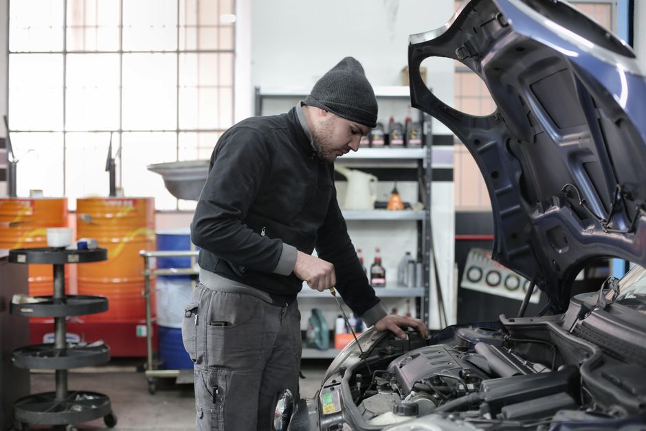 The Hidden Cost of Driving an Old Banger: Why Irish Mechanics Are Warning About Vehicle Age